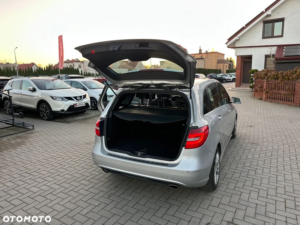 Mercedes-Benz Klasa B - 28