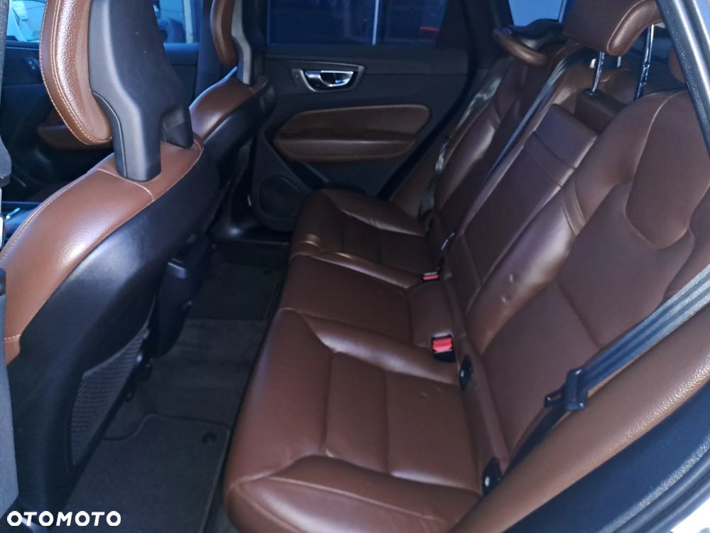 Volvo XC 60 ver-t6-awd-geartronic-momentum - 12