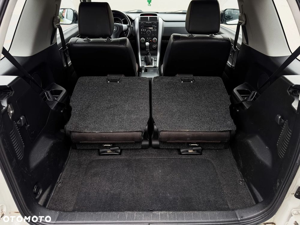 Suzuki Grand Vitara 1.6 De luxe - 18