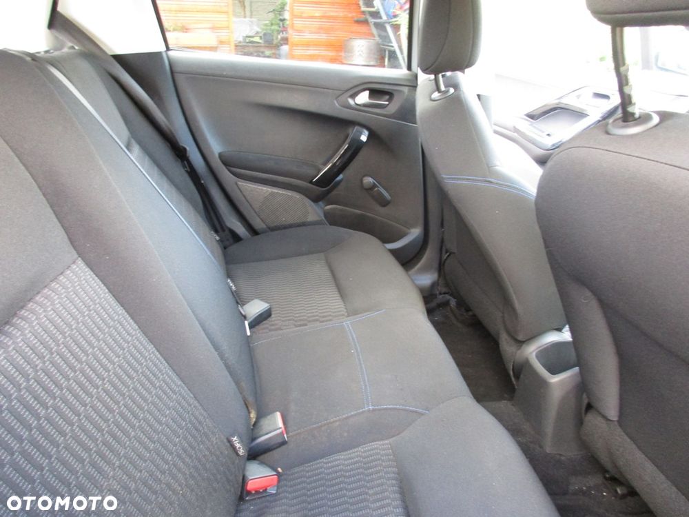 Peugeot 208 PureTech 82 Start & Stop Style - 19