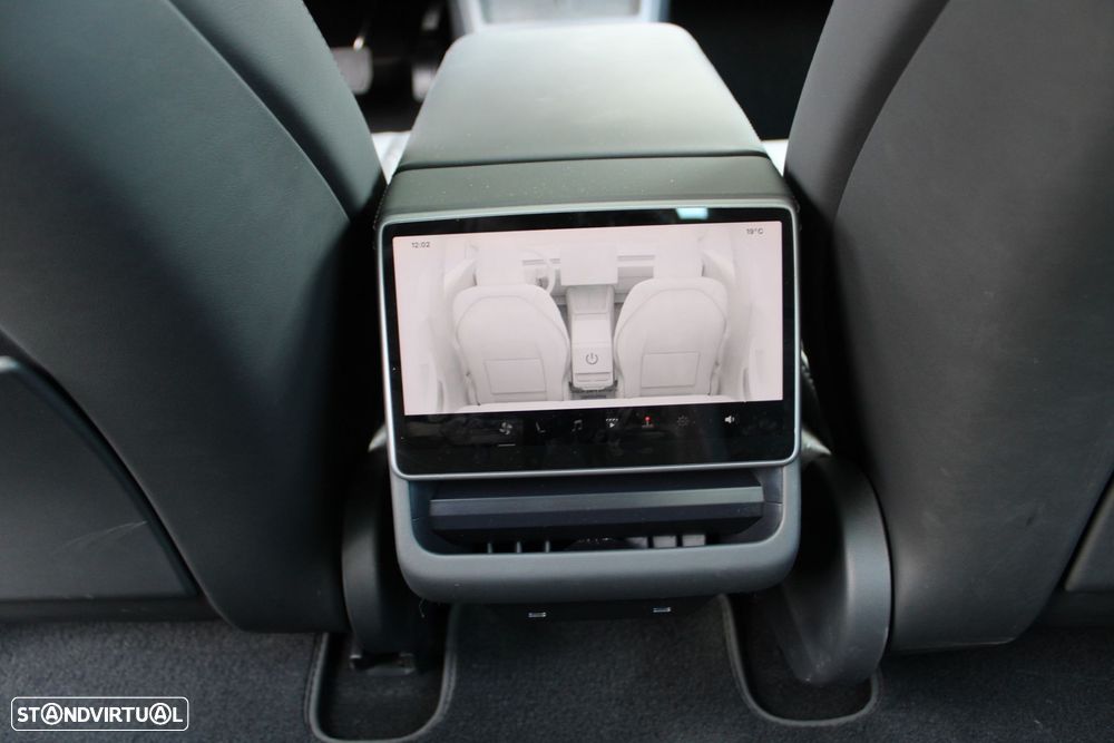 Tesla Model 3 Tração Traseira - 28