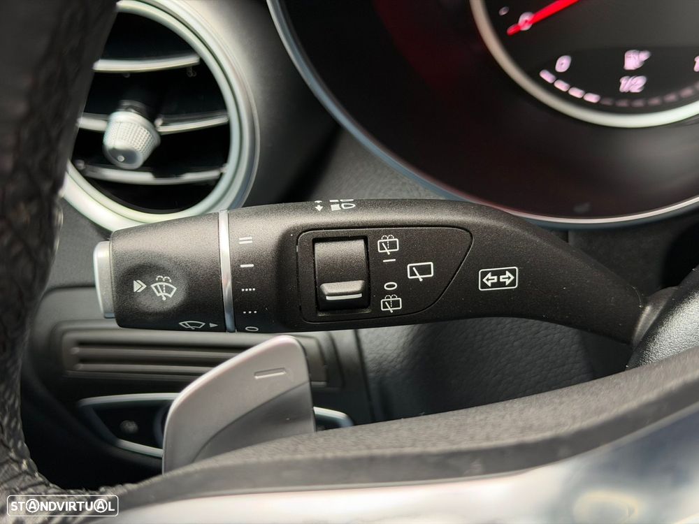 Mercedes-Benz GLC 300 e 4Matic - 35