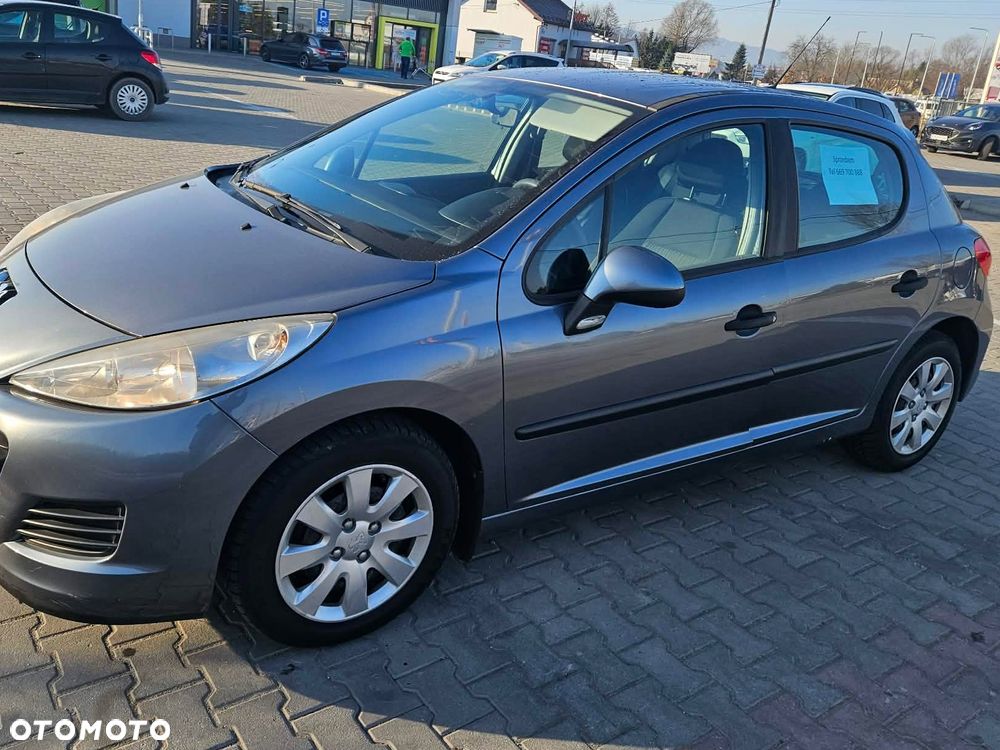 Peugeot 207 - 2