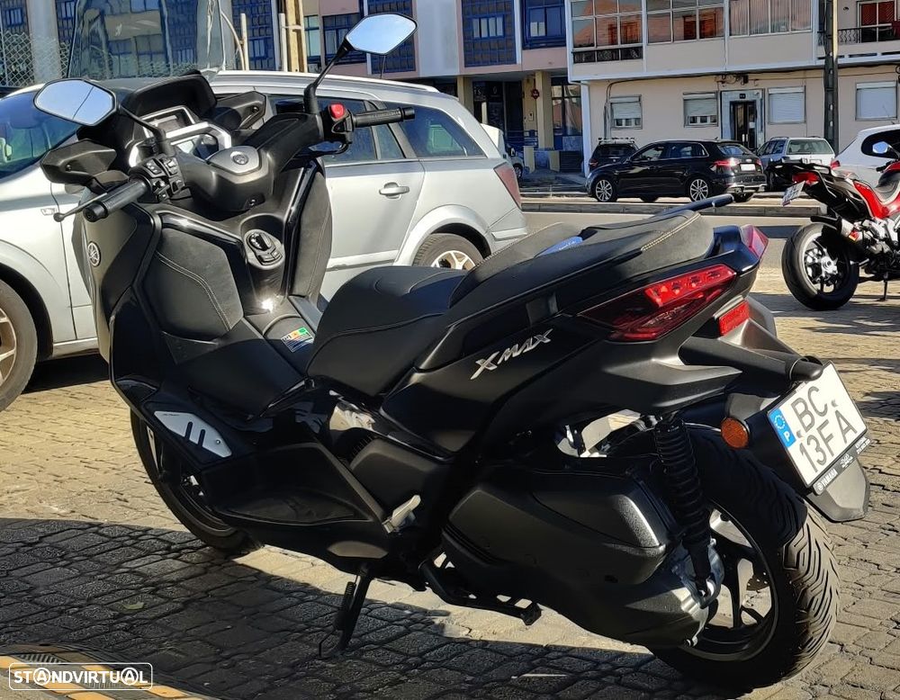 Yamaha X-Max 300 Tech Max (Carta A2) - 8