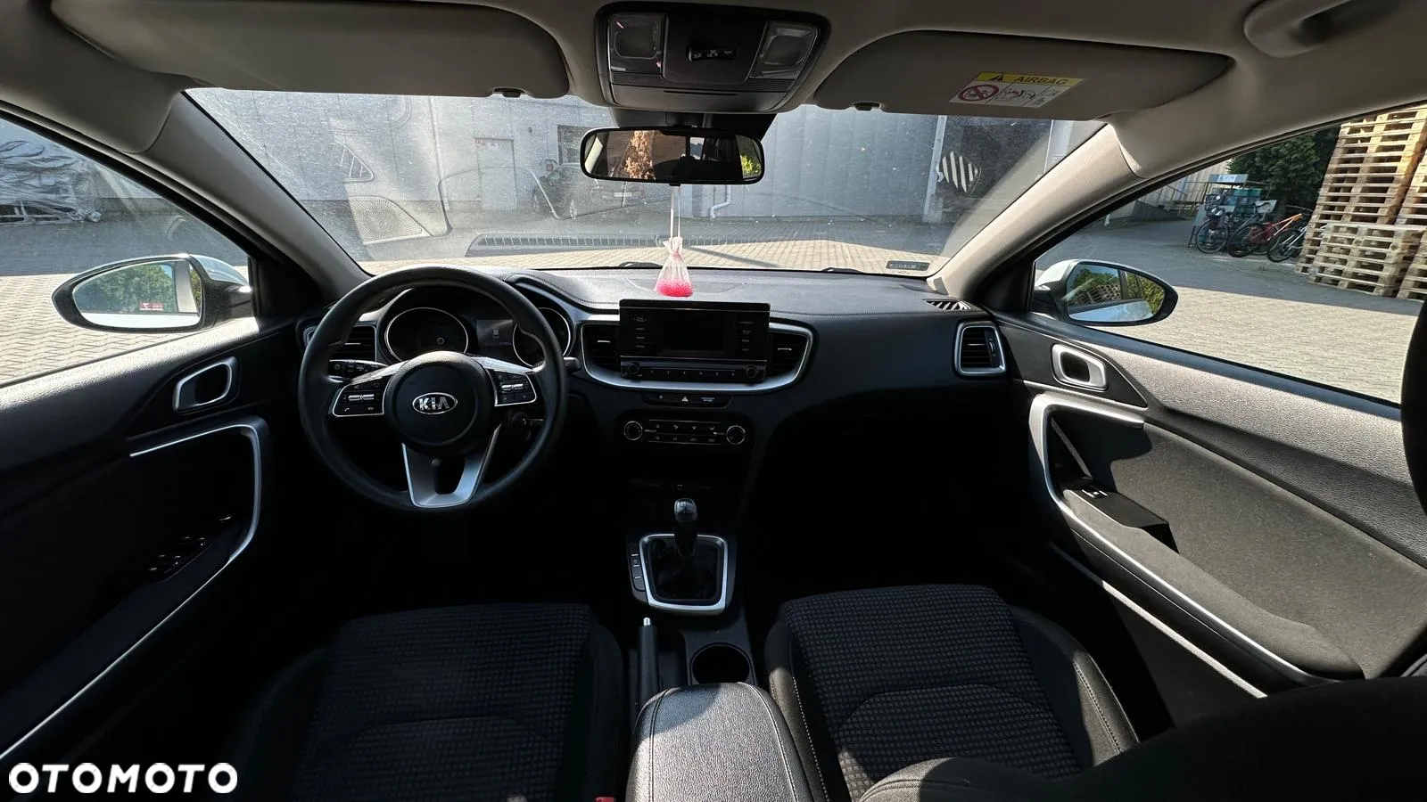 Kia Ceed 1.6 CRDi SCR S - 8