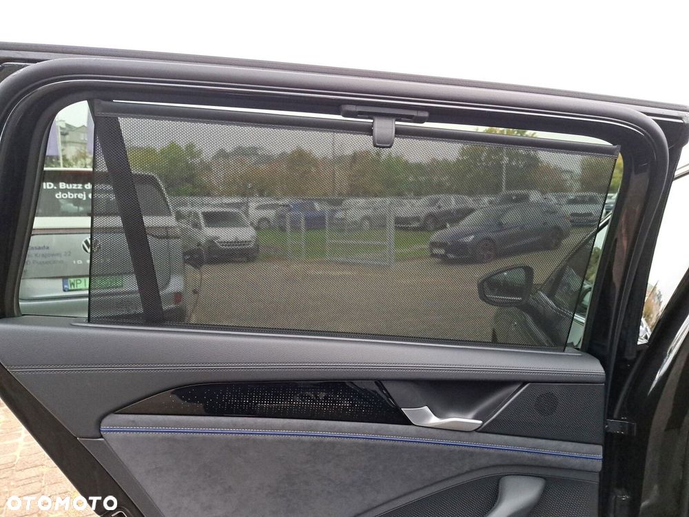Volkswagen Passat Variant 2.0 TSI R-Line Plus DSG - 38