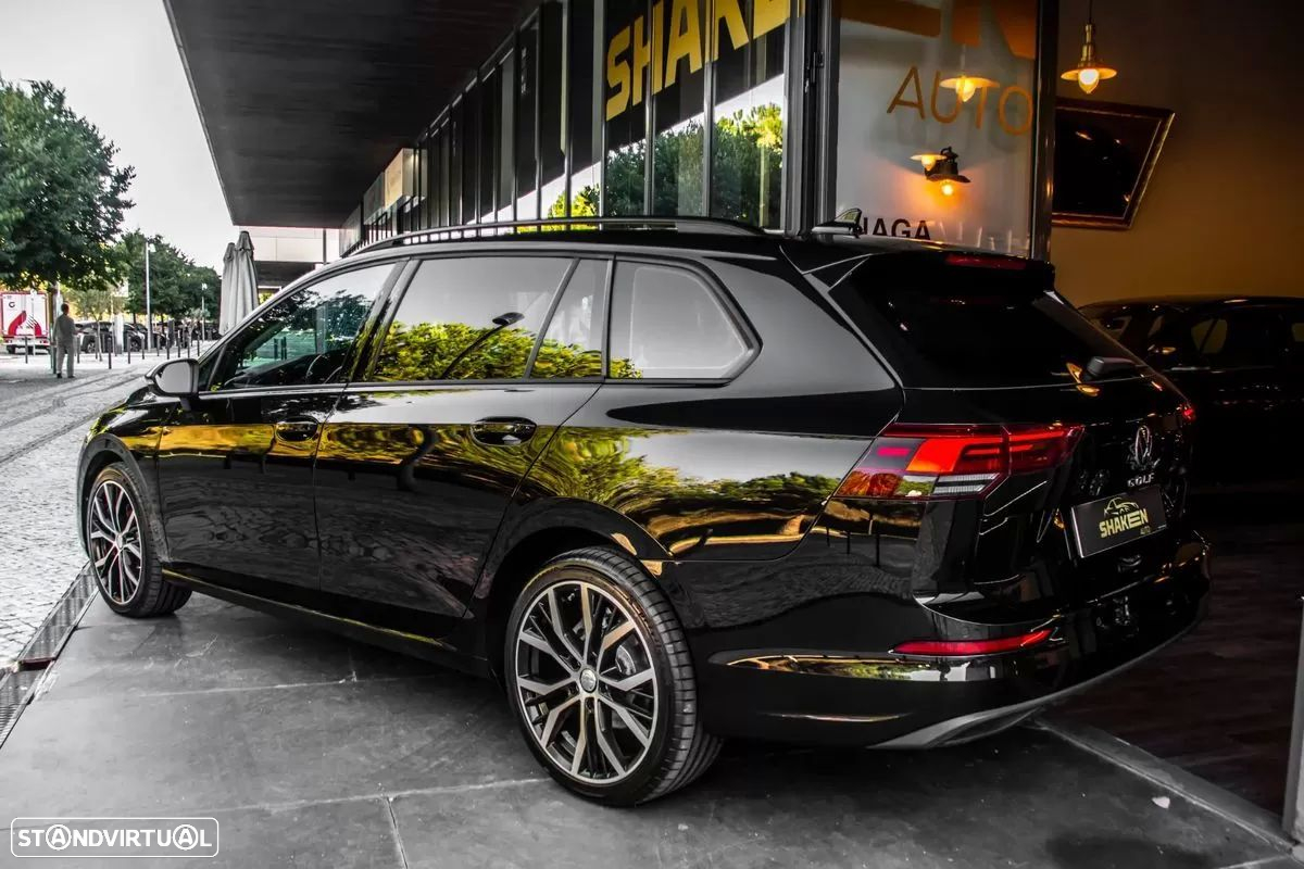 VW Golf Variant 2.0 TDi Conceptline - 3