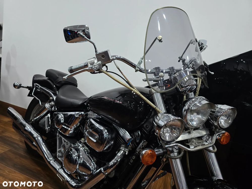 Suzuki Marauder - 3