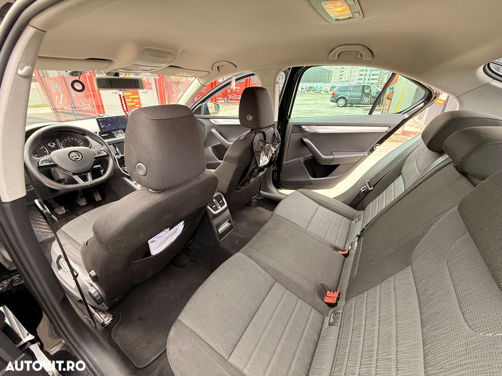 Skoda Octavia - 18