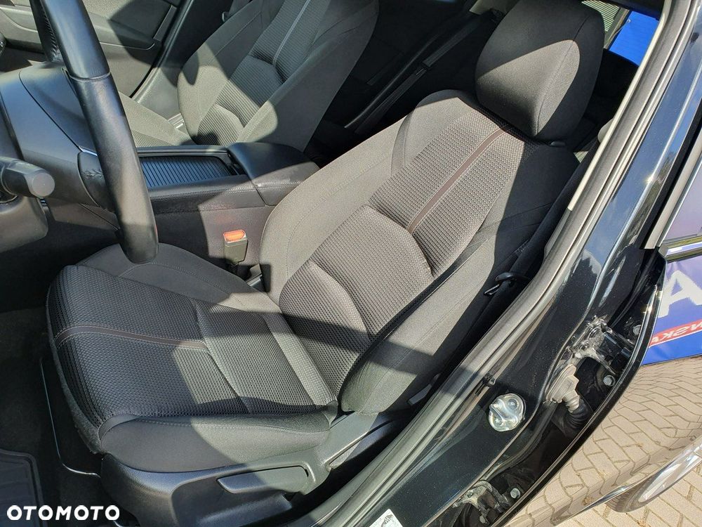 Mazda 3 2.0 Skypassion EU6 - 12