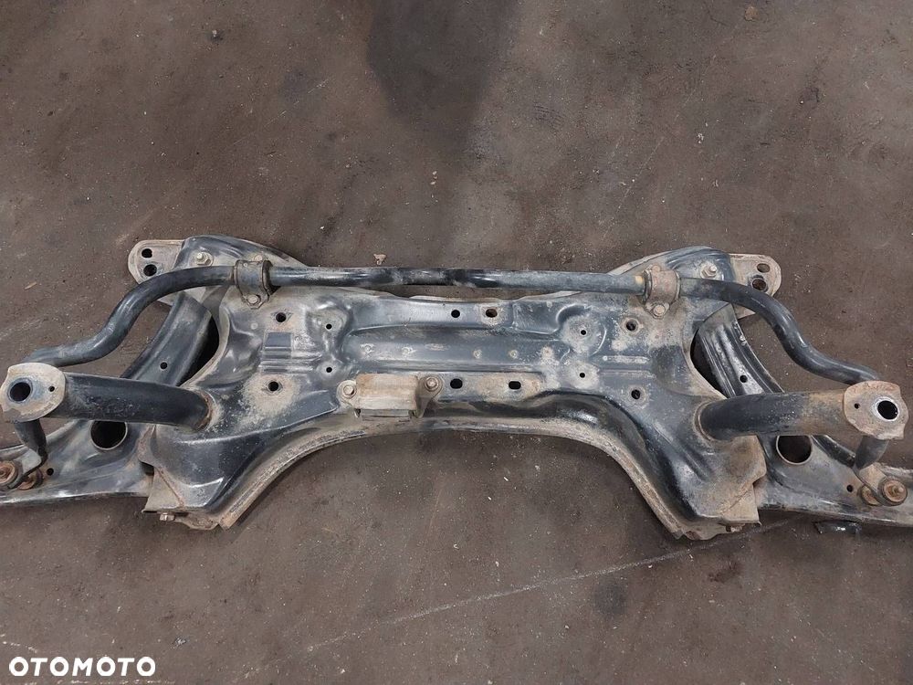 SANKI WÓZEK KOŁYSKA SILNIKA TOYOTA YARIS I 1.4 D4D - 2