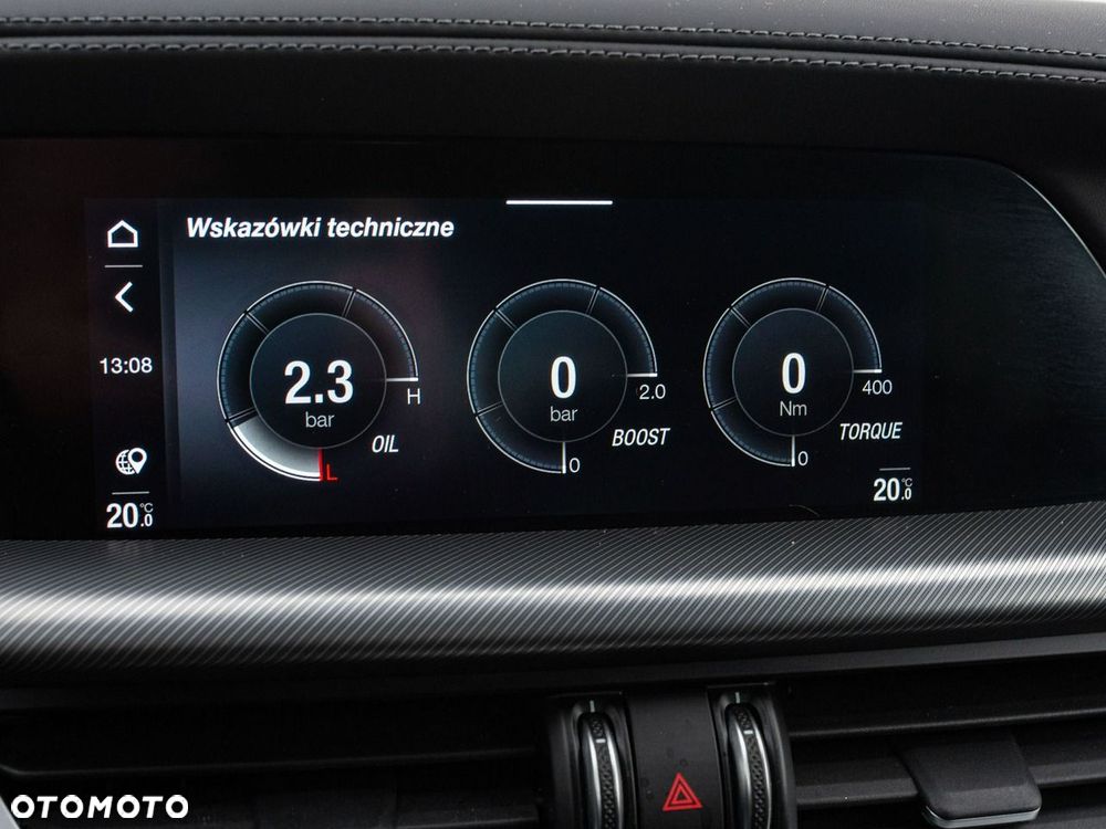 Alfa Romeo Stelvio - 24