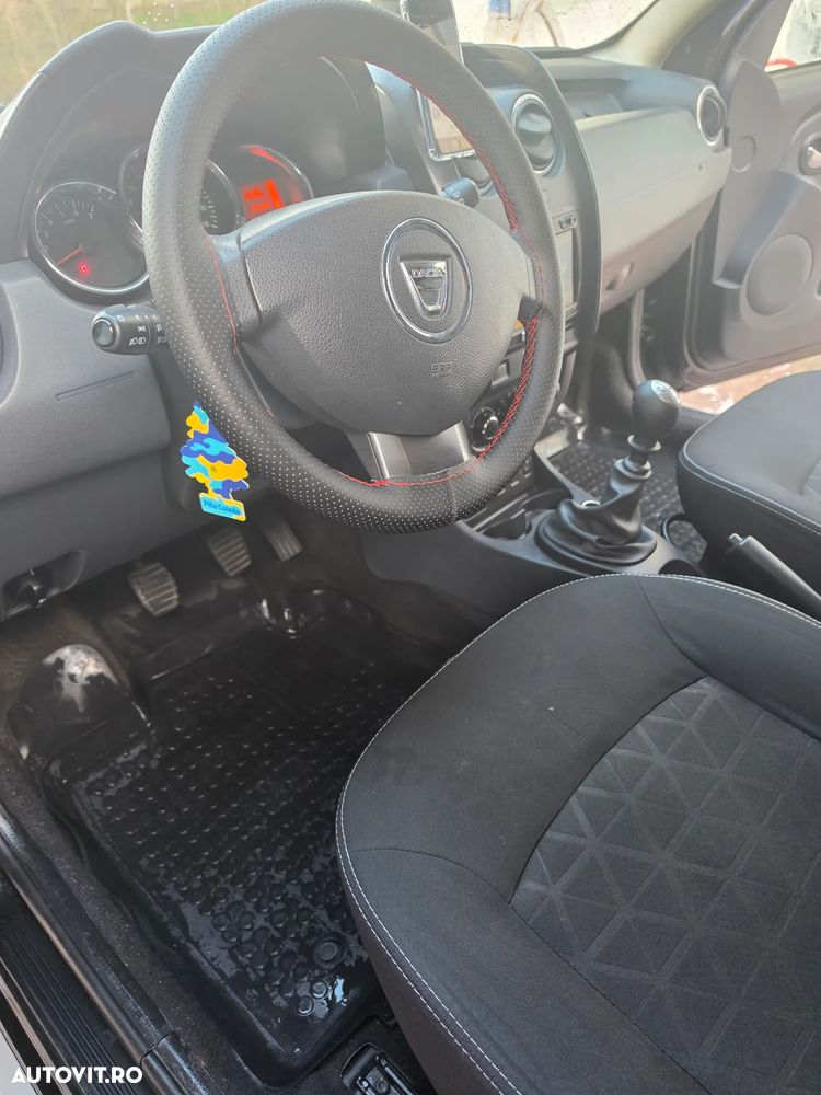 Dacia Duster 1.2 TCe 4x2 Laureate - 10