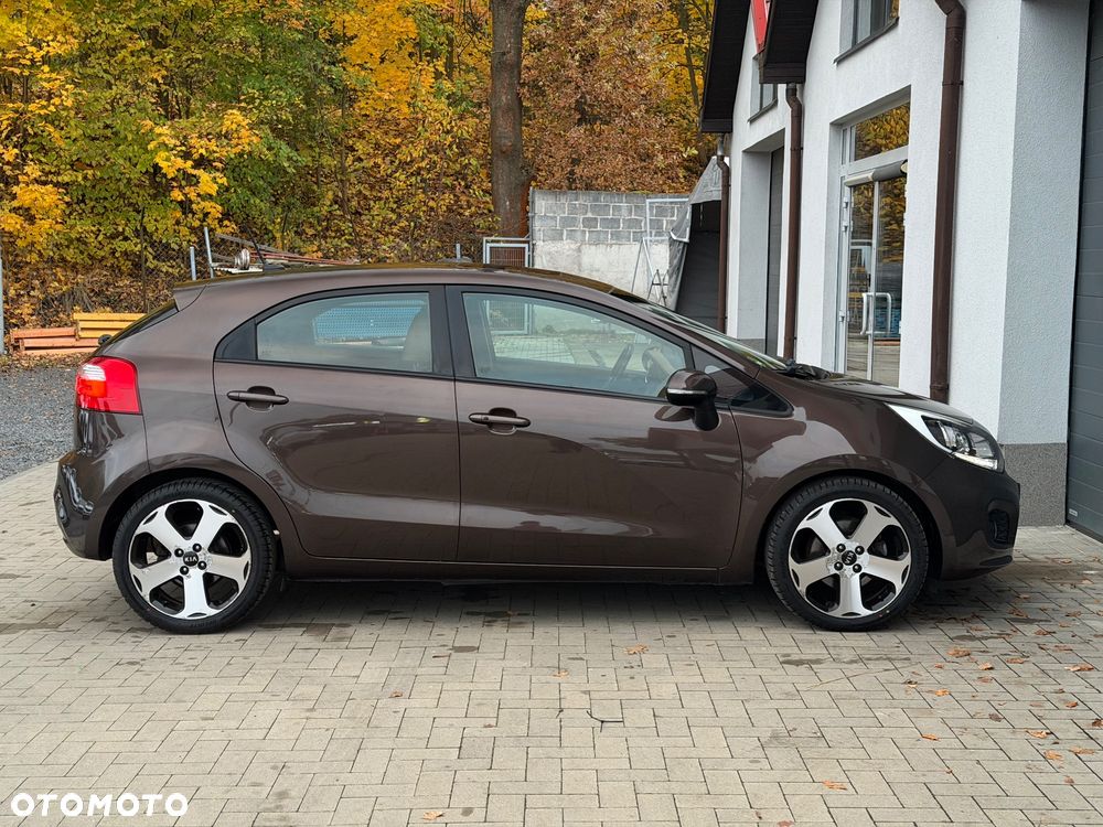 Kia Rio 1.4 Platinum Edition - 4