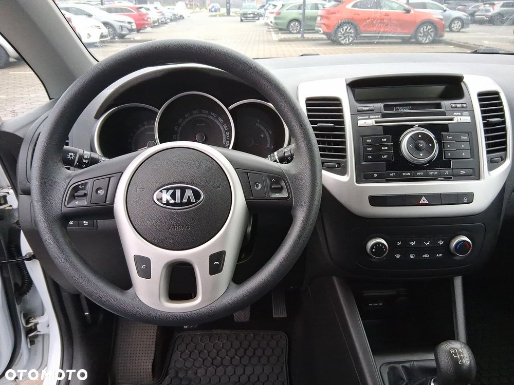 Kia Venga 1.4 M - 13