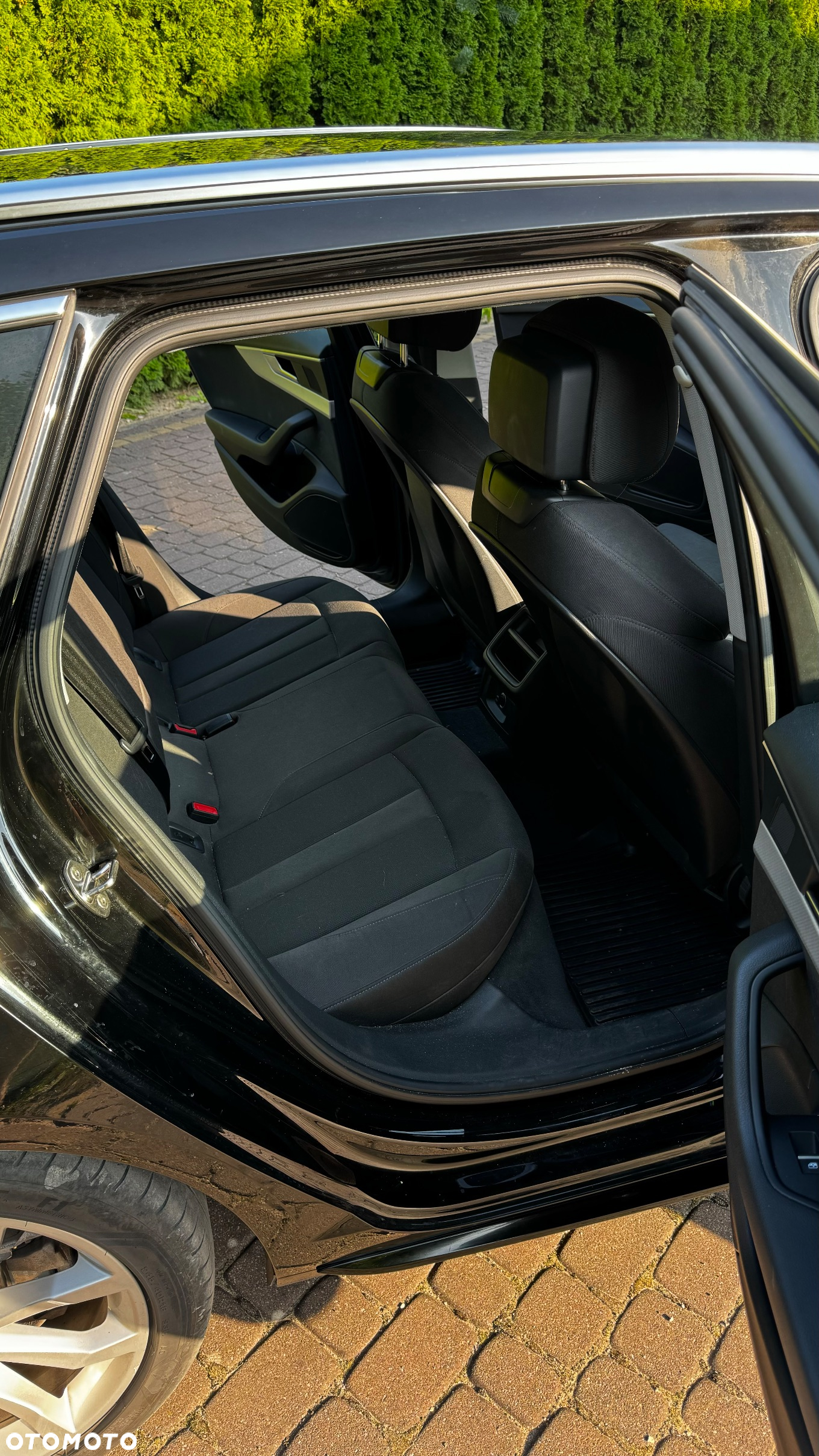 Audi A4 Avant 40 TDI quattro S tronic - 17