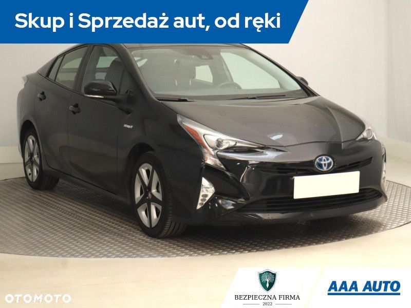 Toyota Prius - 3