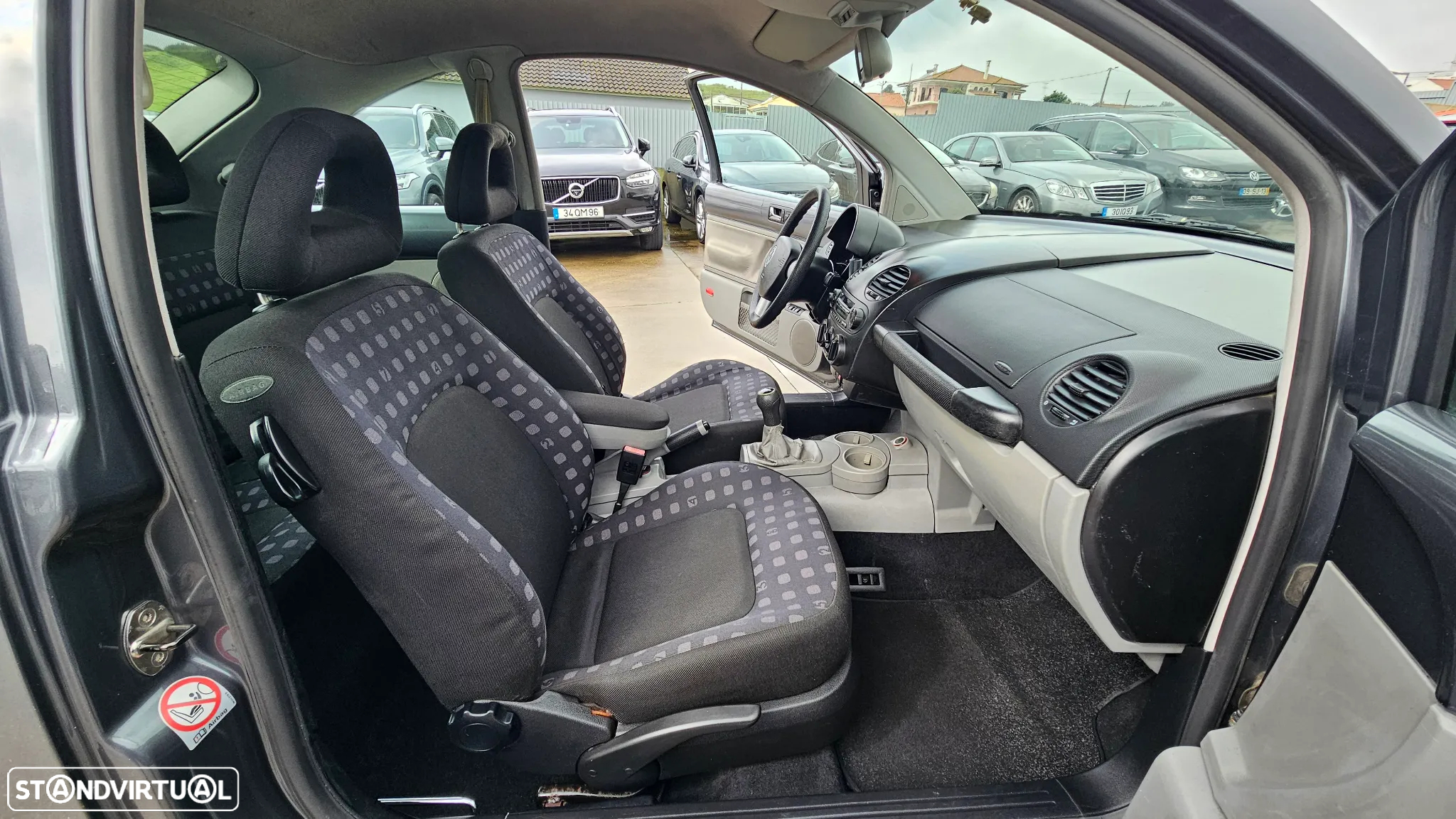 VW New Beetle 1.4 - 19
