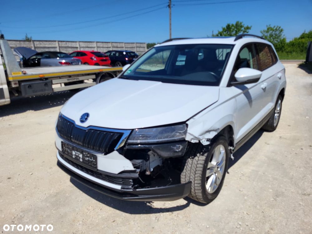 Skoda Karoq 2.0 TDI SCR DSG Ambition - 2
