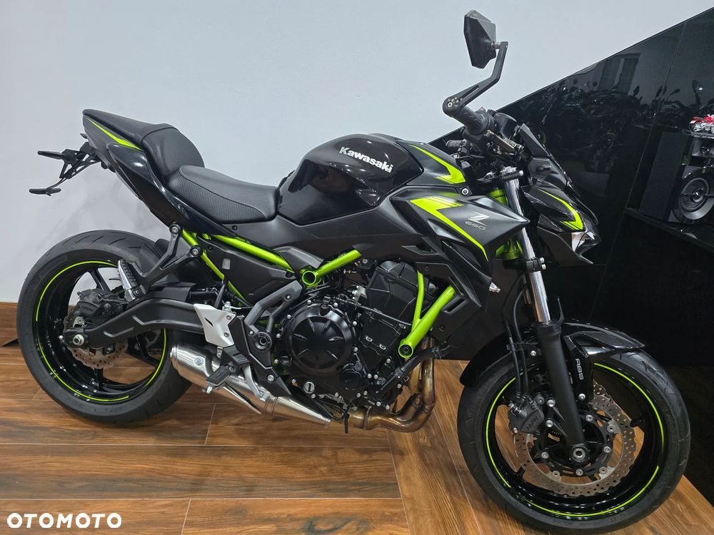 Kawasaki Z 650 - 1