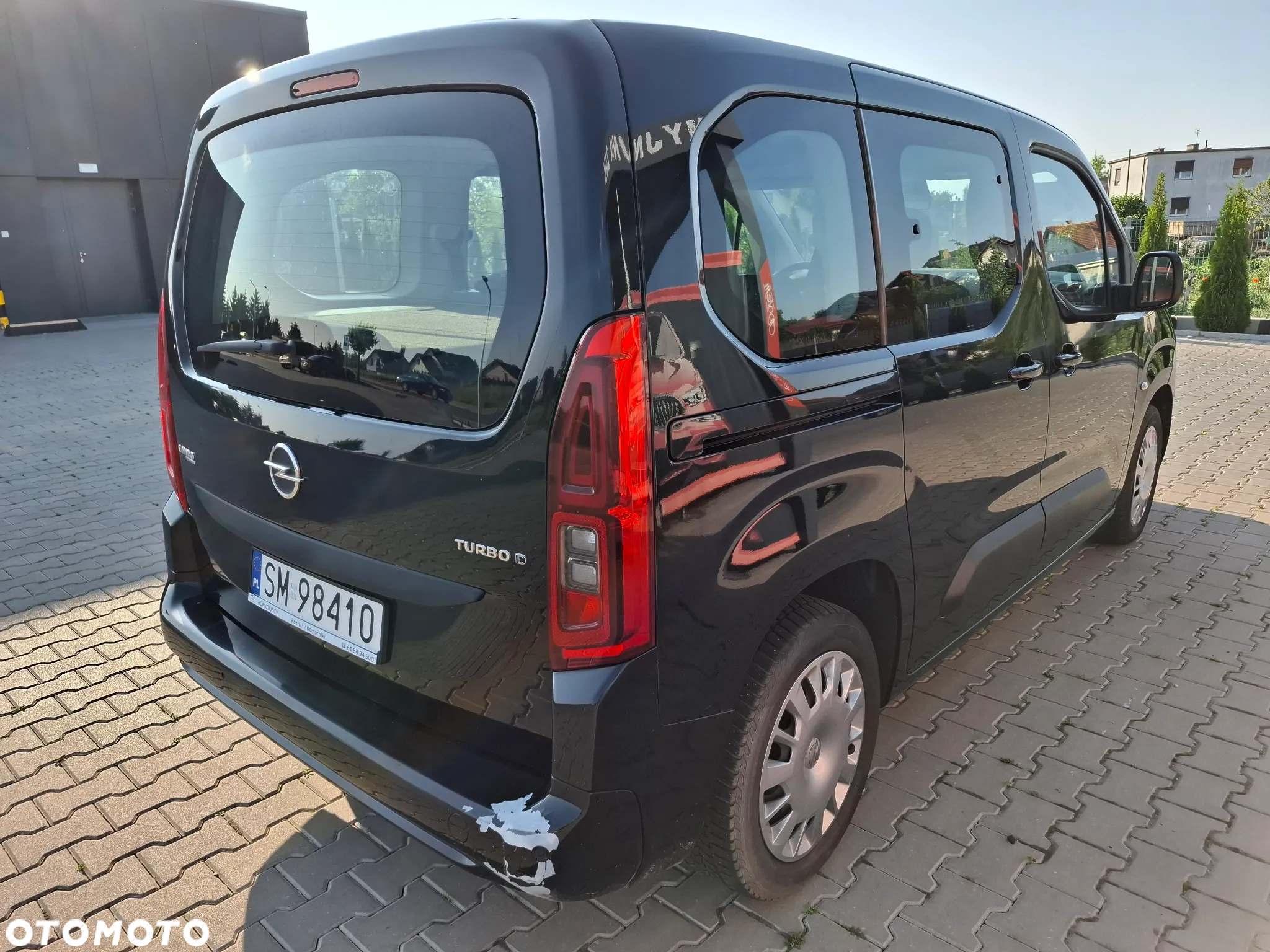 Opel Combo Life 1.5 CDTI Enjoy S&S - 4