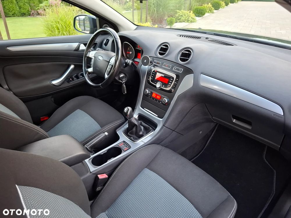Ford Mondeo 1.6 Ti-VCT Trend - 39