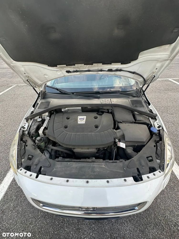 Volvo S60 D3 Summum - 9