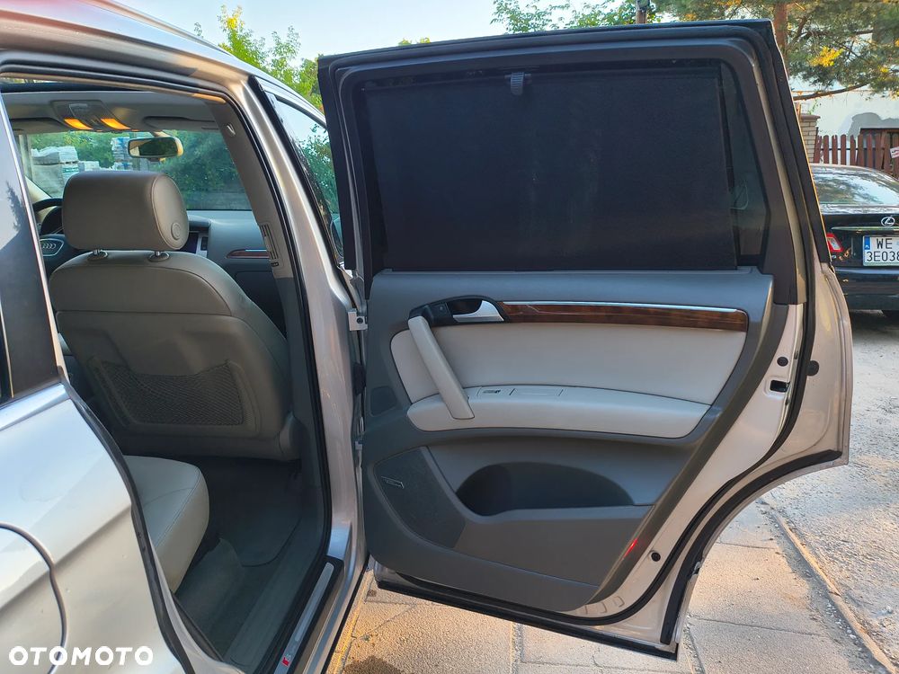 Audi Q7 3.0 TFSI Quattro Tiptronic - 27