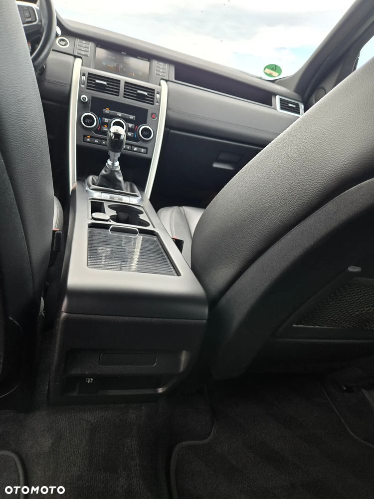 Land Rover Discovery Sport TD4 SE - 18