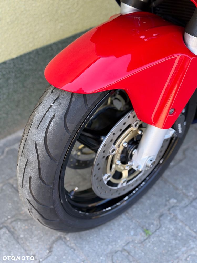 Honda CBR - 29