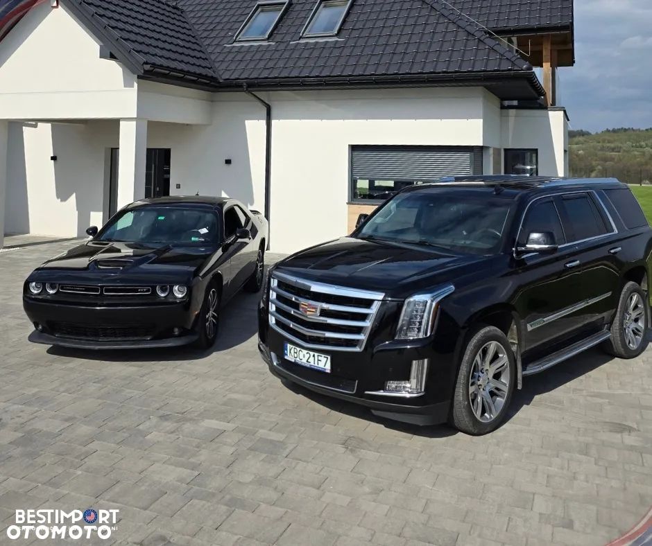 Cadillac Escalade - 6