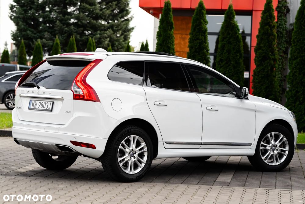 Volvo XC 60 D4 Geartronic Summum - 18