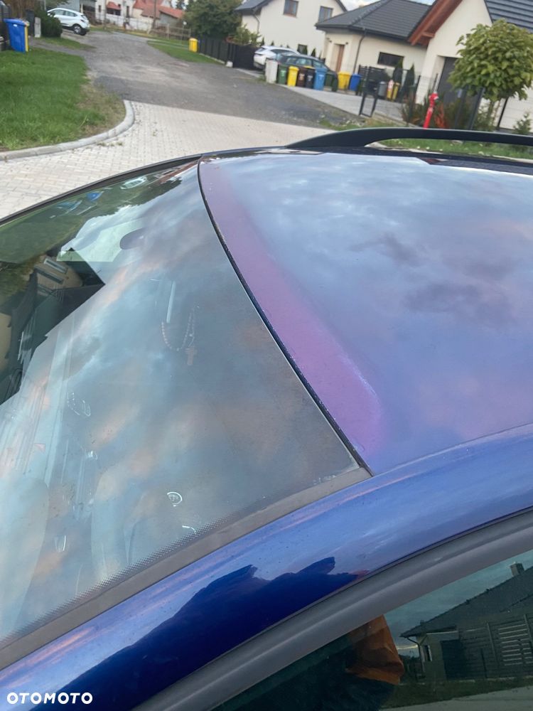 Volkswagen Passat 1.9 TDI Comfortline - 13