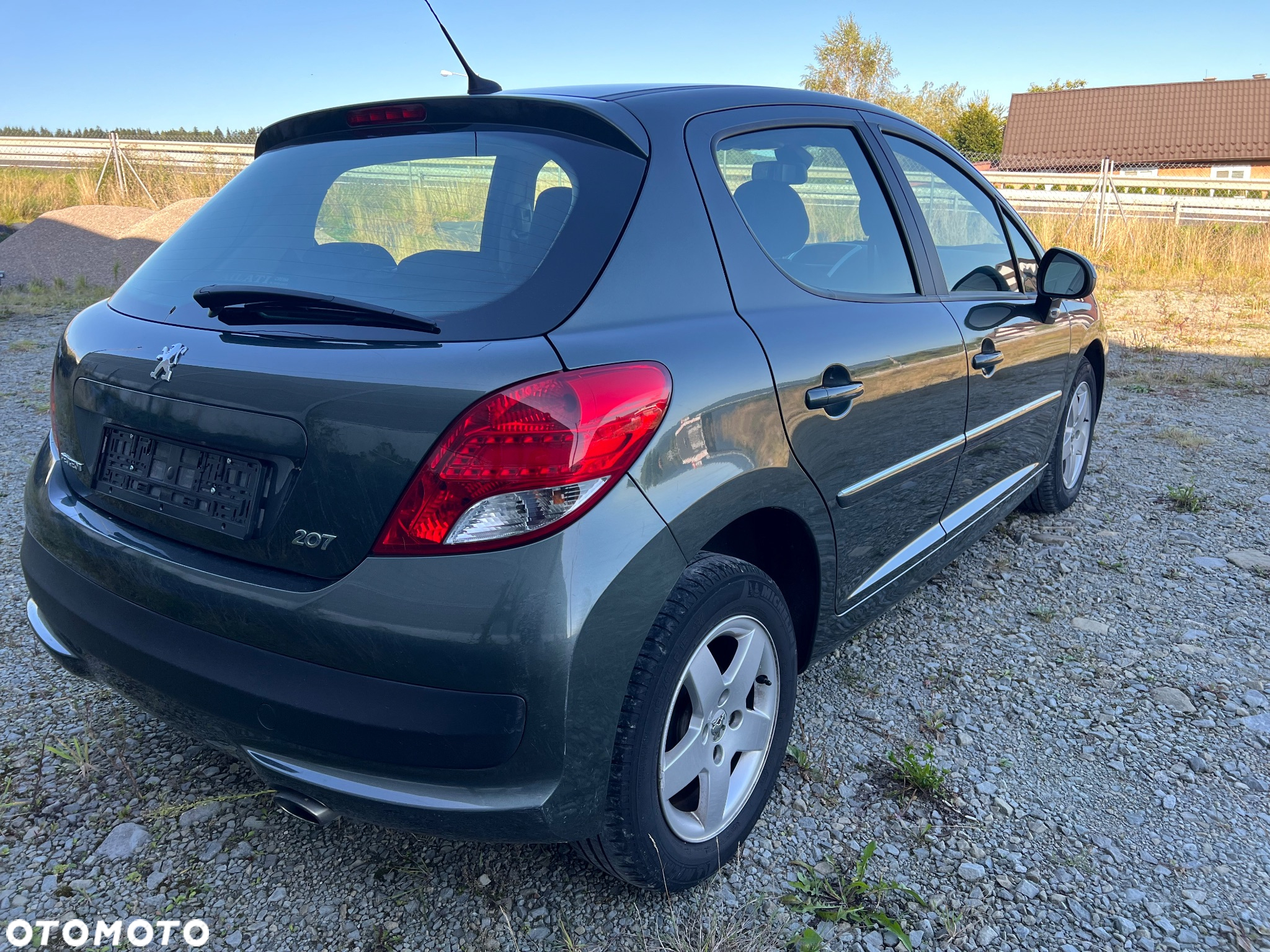 Peugeot 207 1.4 Trendy - 8
