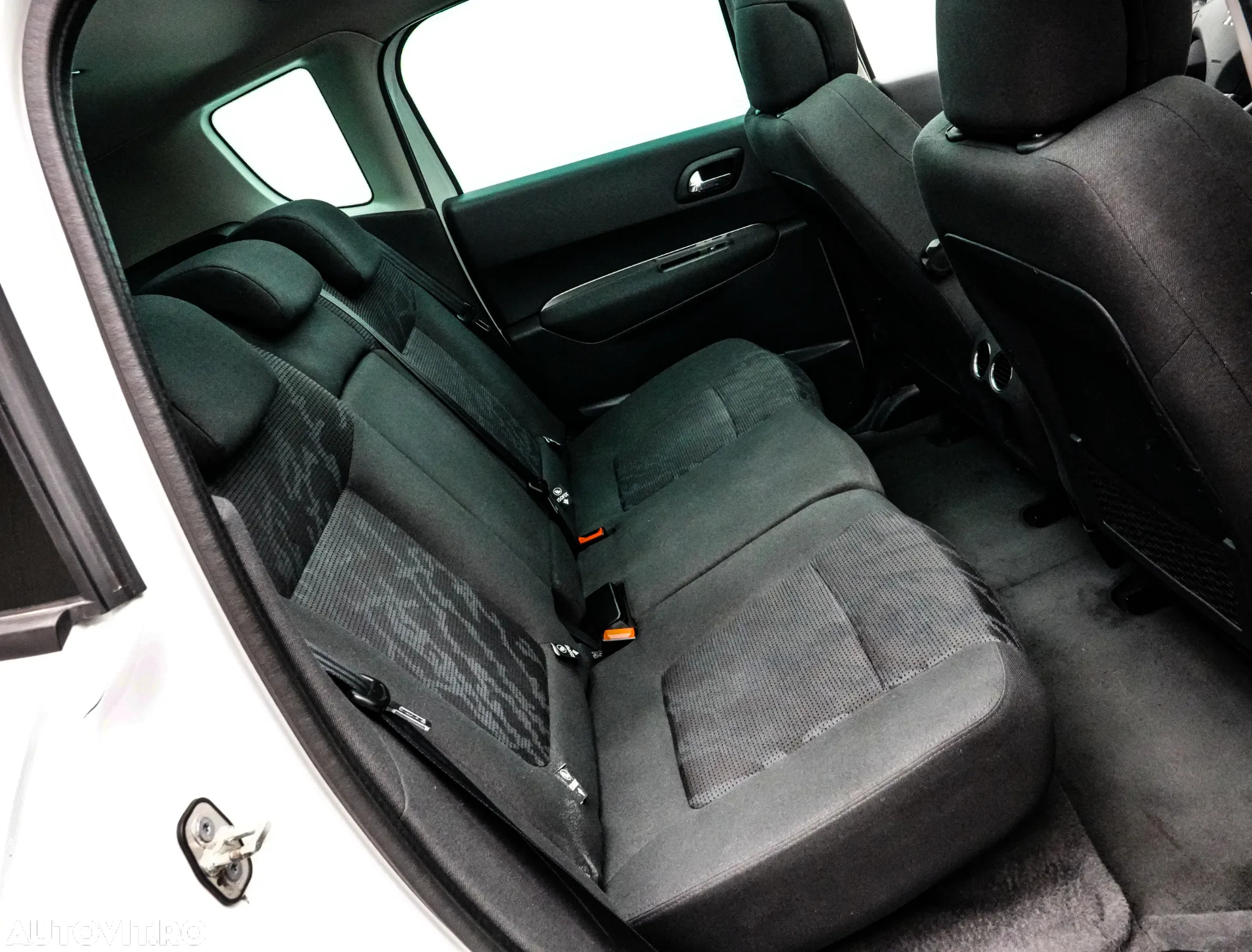 Peugeot 3008 - 18