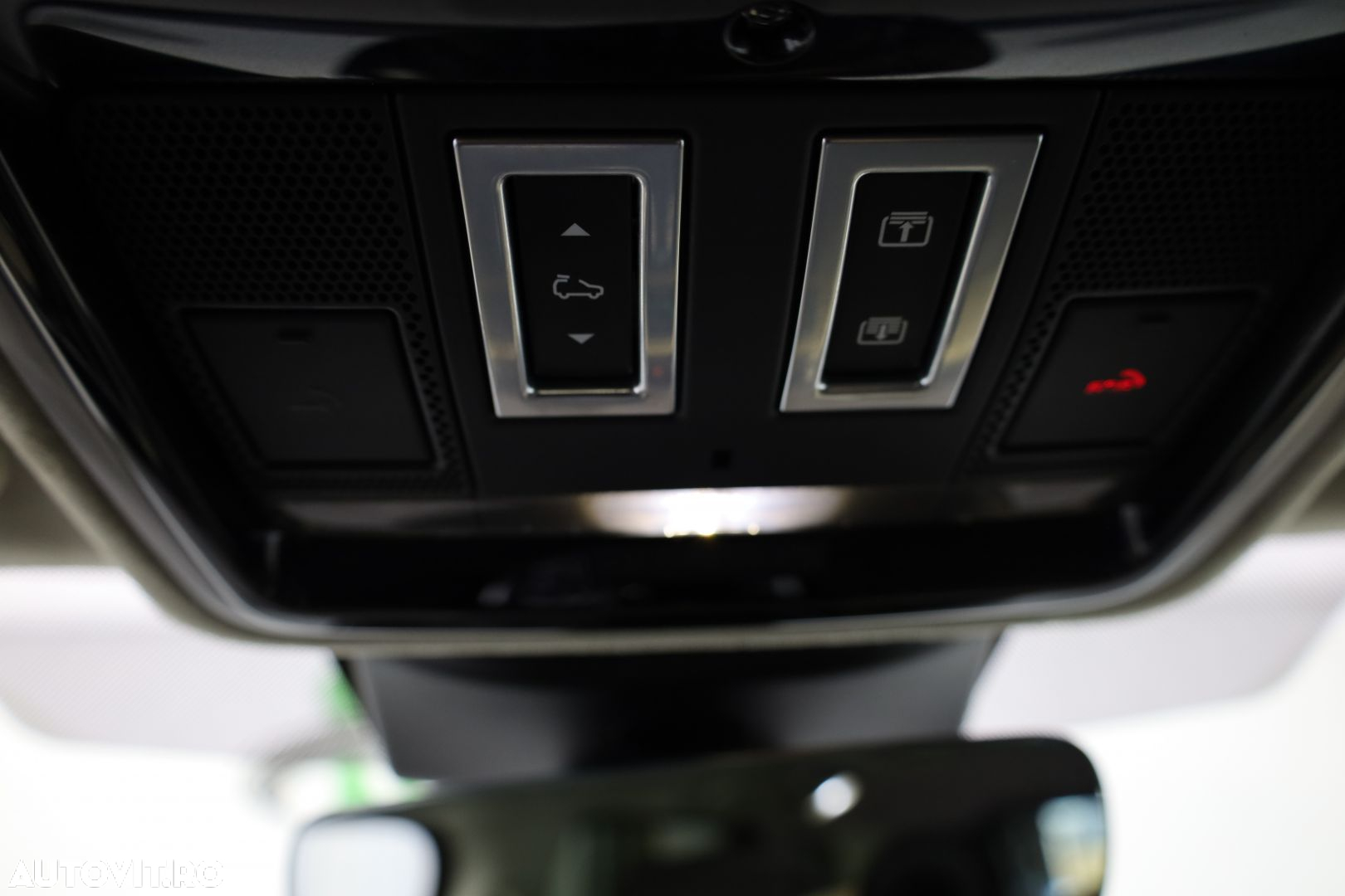 Land Rover Range Rover Sport - 29