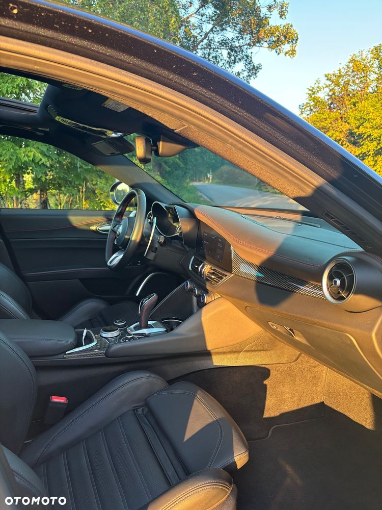 Alfa Romeo Giulia 2.0 Turbo Estrema Q4 - 14