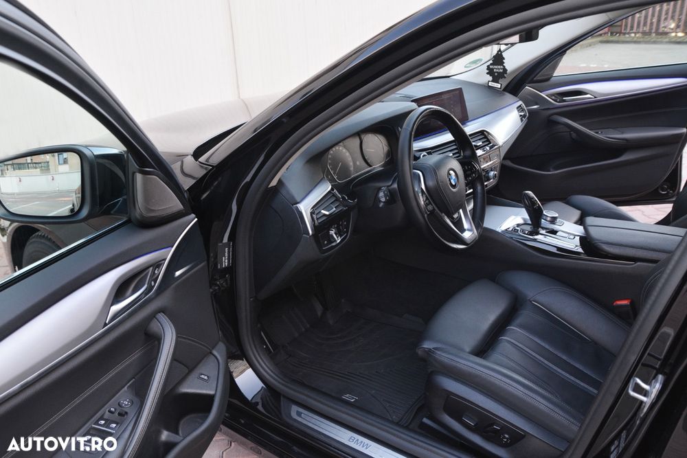 BMW Seria 5 520d Aut. Sport Line - 17