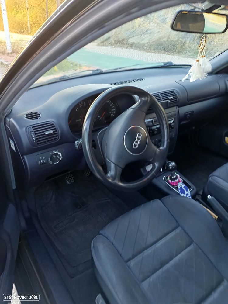 Audi A3 1.9 TDI Attraction - 9