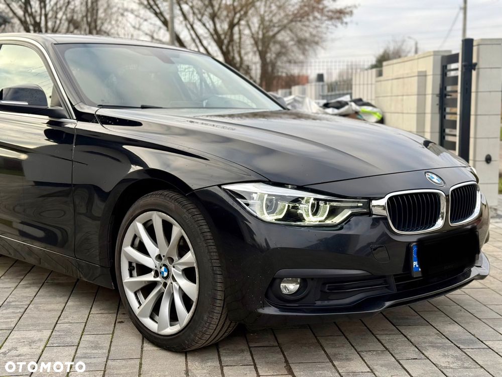 BMW Seria 3 320d - 3
