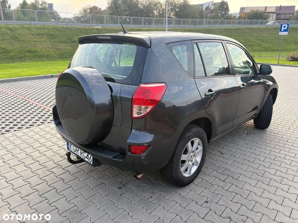 Toyota RAV4 2.2 D-4D 4x4 Team - 23