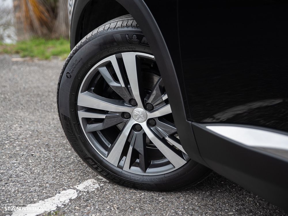 Peugeot 5008 PureTech 130 EAT8 Stop & Start Allure Pack - 5