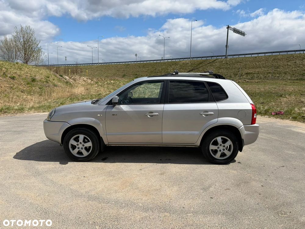Hyundai Tucson 2.0 4WD GLS - 13