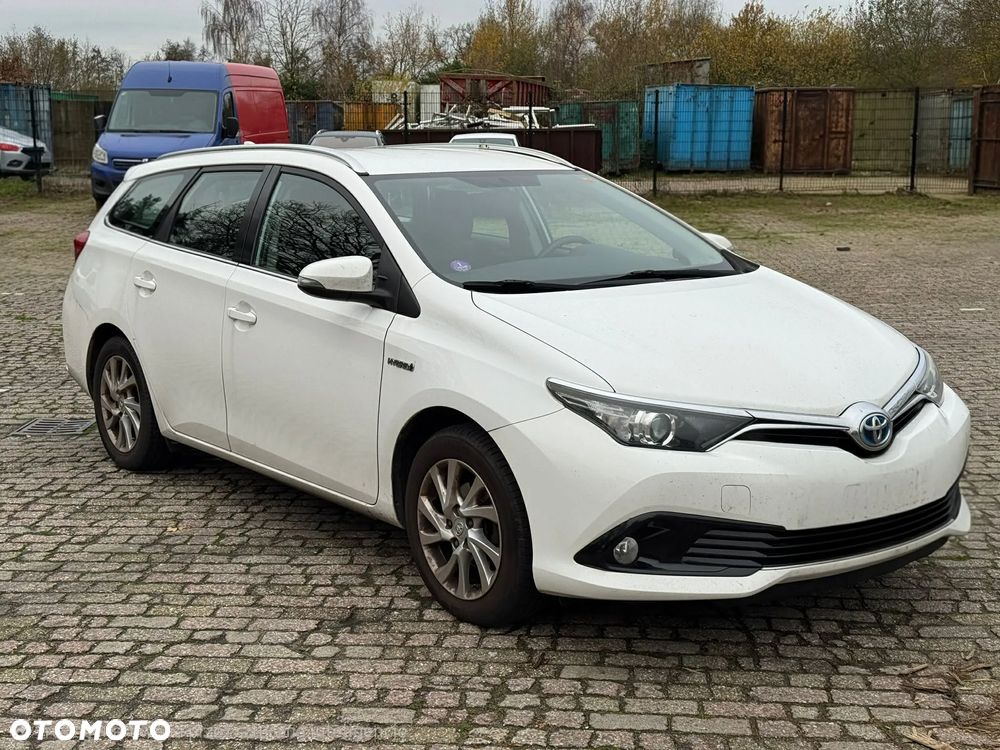 Toyota Auris - 3