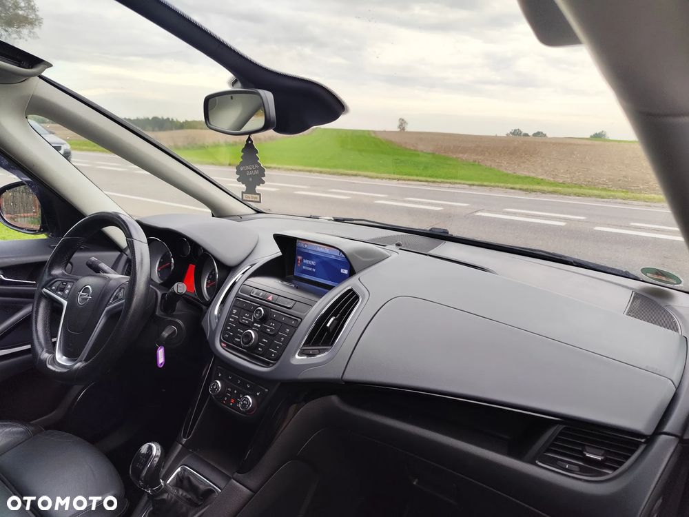 Opel Zafira - 20