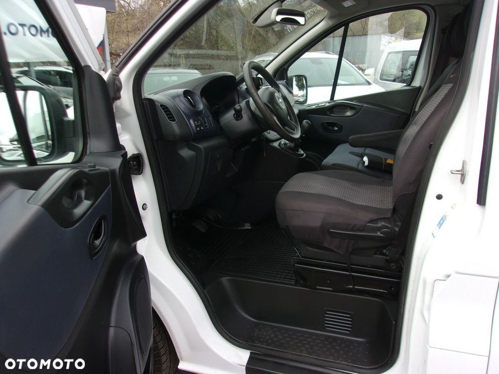 Opel Vivaro L2H1 2,9t Edition Tour - 11