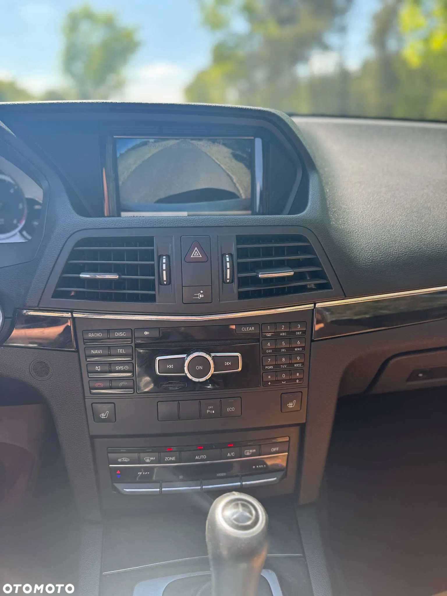 Mercedes-Benz Klasa E 350 CDI BlueEff - 14