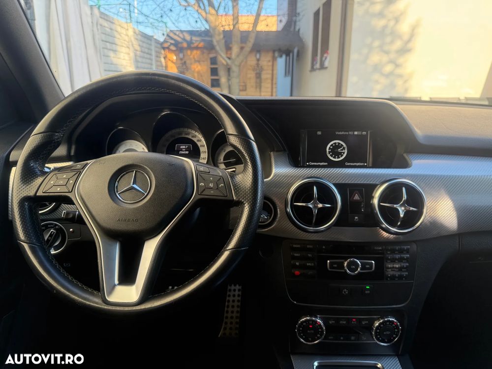 Mercedes-Benz GLK - 7