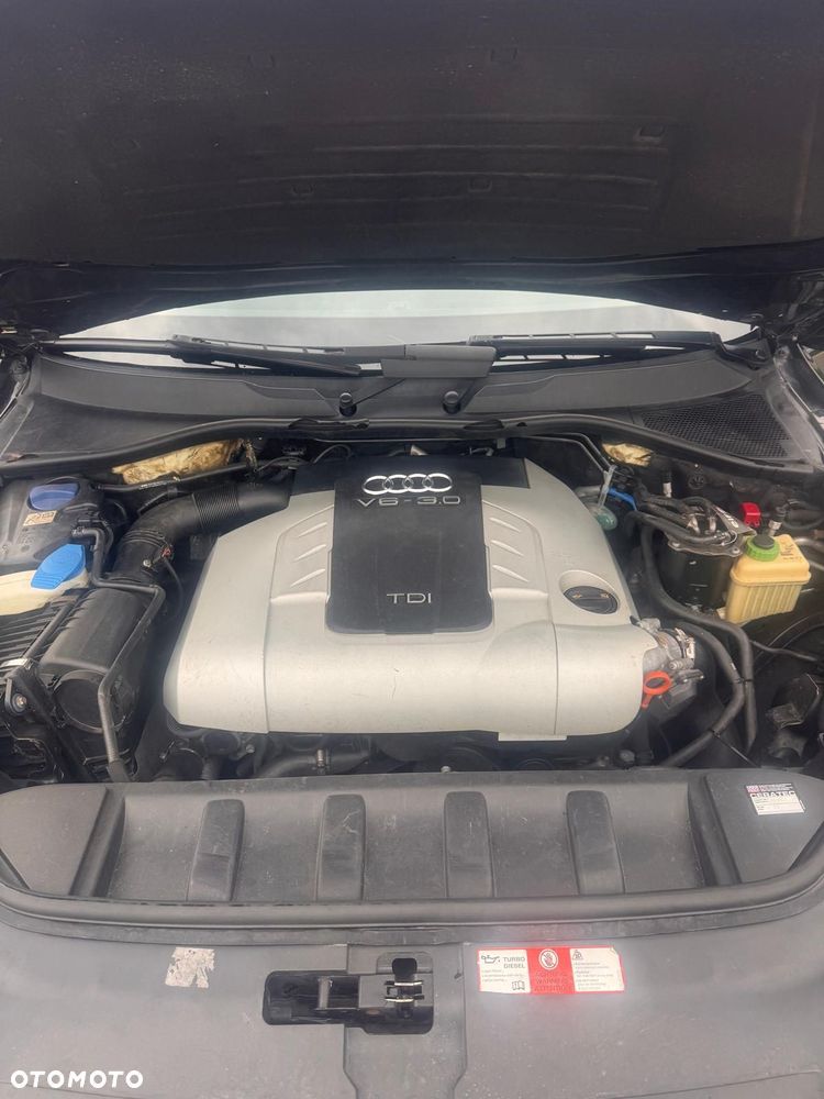 Audi Q7 3.0 TDI DPF quattro tiptronic - 9