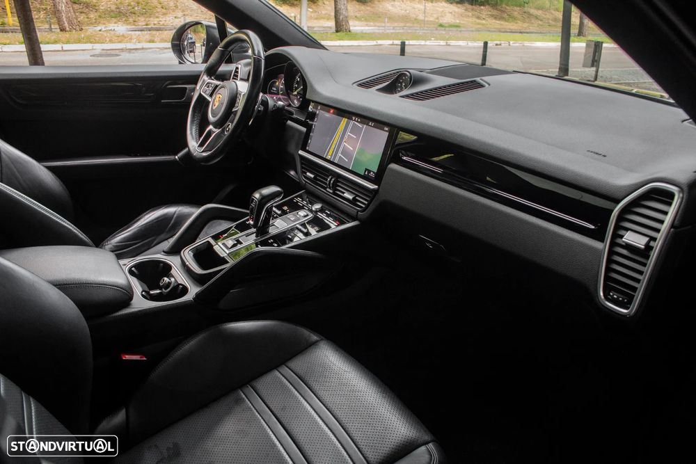 Porsche Cayenne Coupé E-Hybrid Tiptronic S - 26